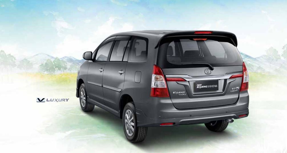 toyota innova car models in india #5