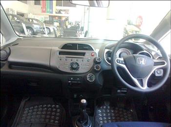 Used 2011 Honda Jazz [2011-2013] X for sale in Pune at Rs.2,90,000 - CarWale