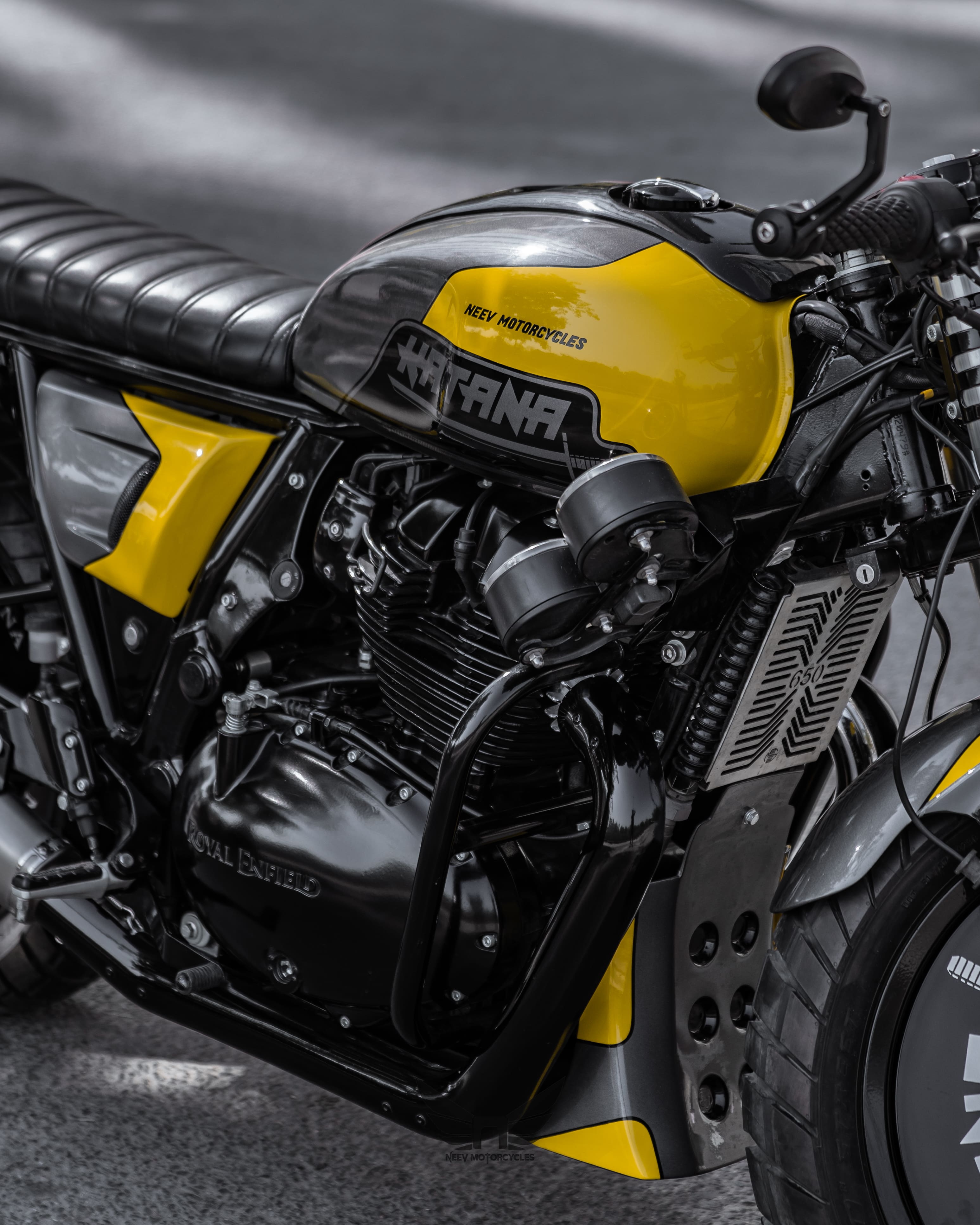 Neev Royal Enfield KATANA 650 Revealed - Details and High-Res Photos - wide