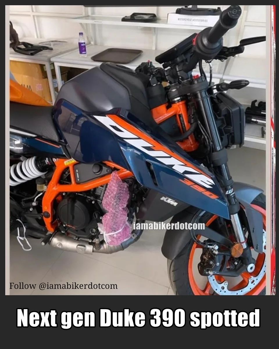2024 KTM Duke 390 Spotted Undisguised For The First Time - angle