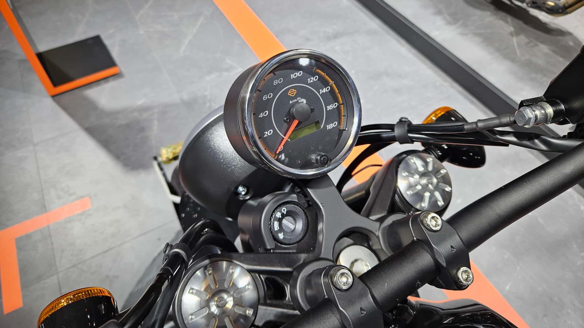 Live Photos of New Harley-Davidson X500 Cruiser Motorcycle - macro