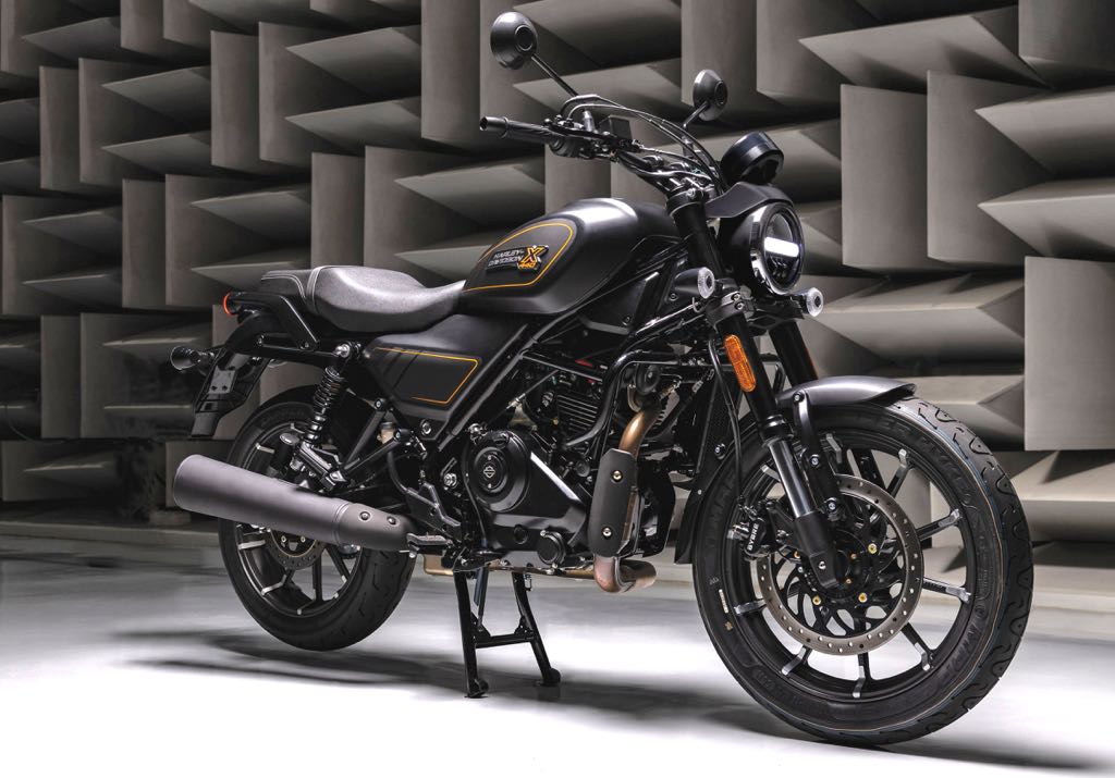 First Made-in-India Hero-Harley Motorcycle Officially Revealed - foreground