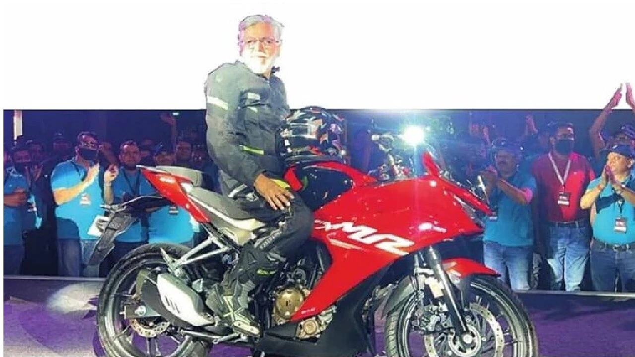 Hero Karizma XMR 210 India Launch This Month - Price and Details - shot