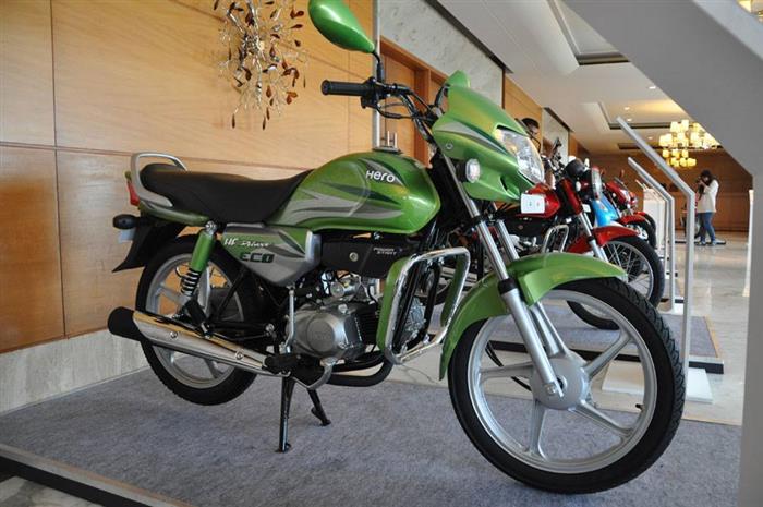 Hf deluxe top bs6 green colour