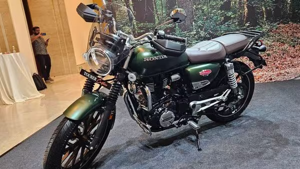 6 New Honda Motorcycles (Based on CB350) Make Official Debut in India - pic