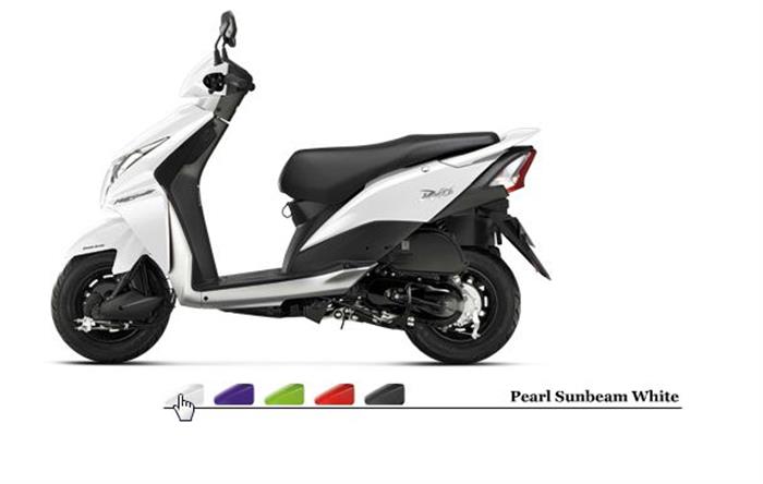 Honda Dio 110 Side View Pearl Sunbeam White