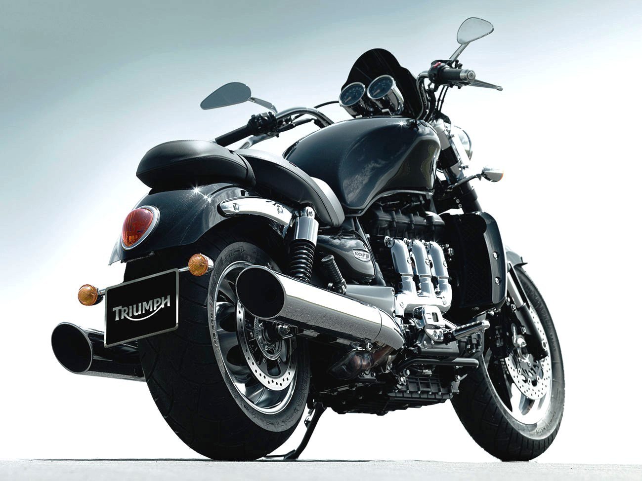 Triumph rocket iii 2025 roadster for sale