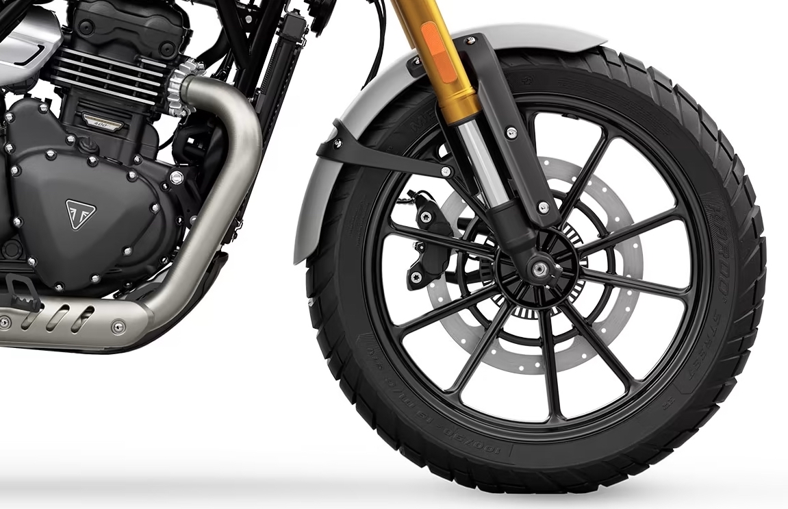 400cc Bajaj-Triumph Bike Launched in India at Rs 2.23 Lakh - bottom