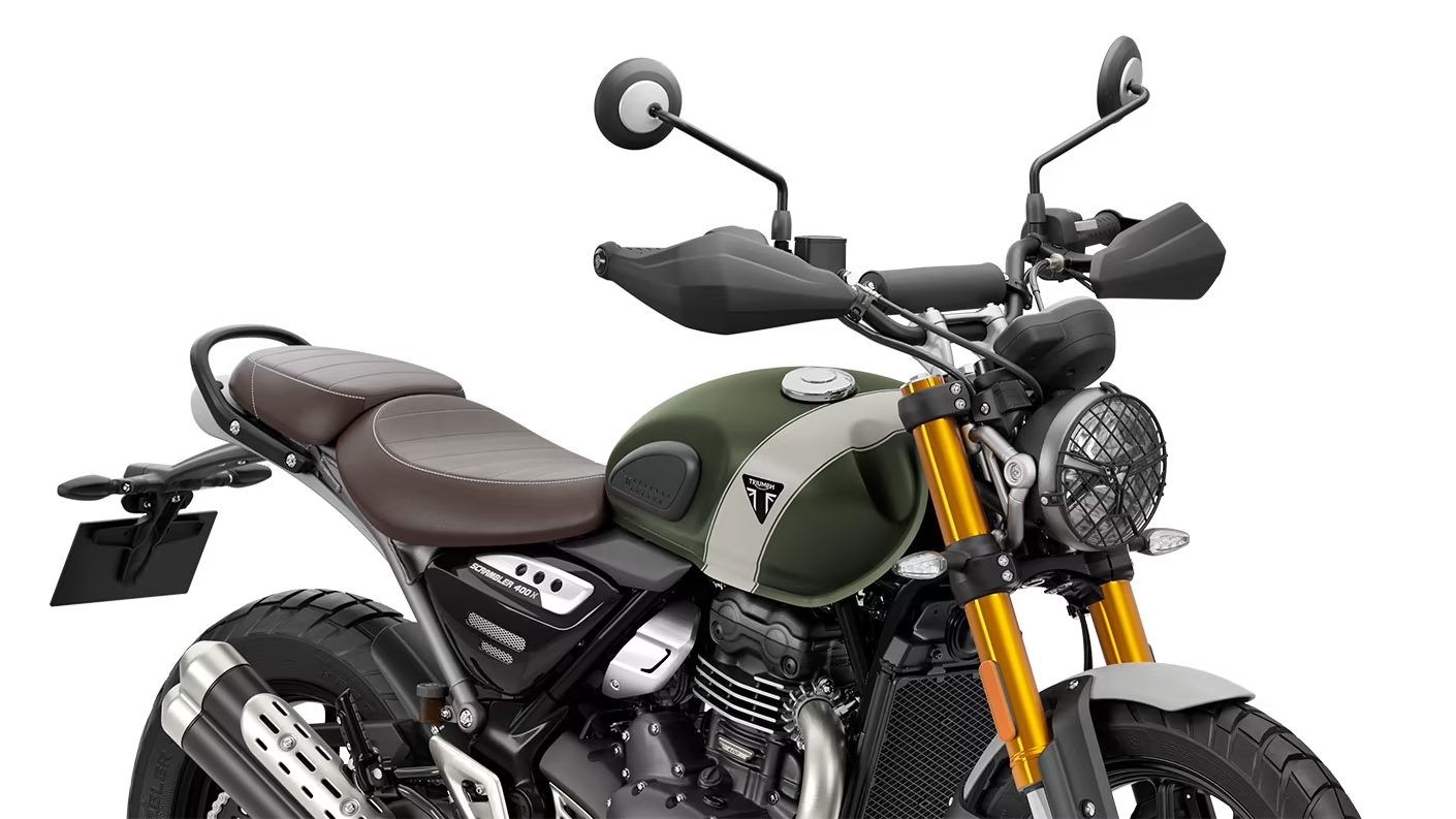 400cc Bajaj-Triumph Bike Launched in India at Rs 2.23 Lakh - foreground