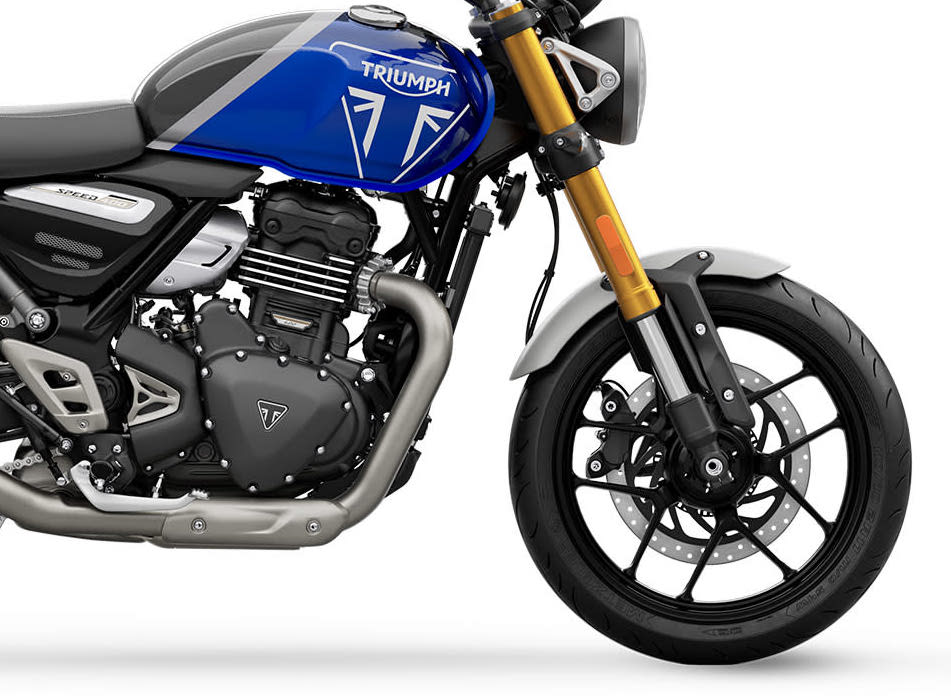 400cc Bajaj-Triumph Bike Launched in India at Rs 2.23 Lakh - background