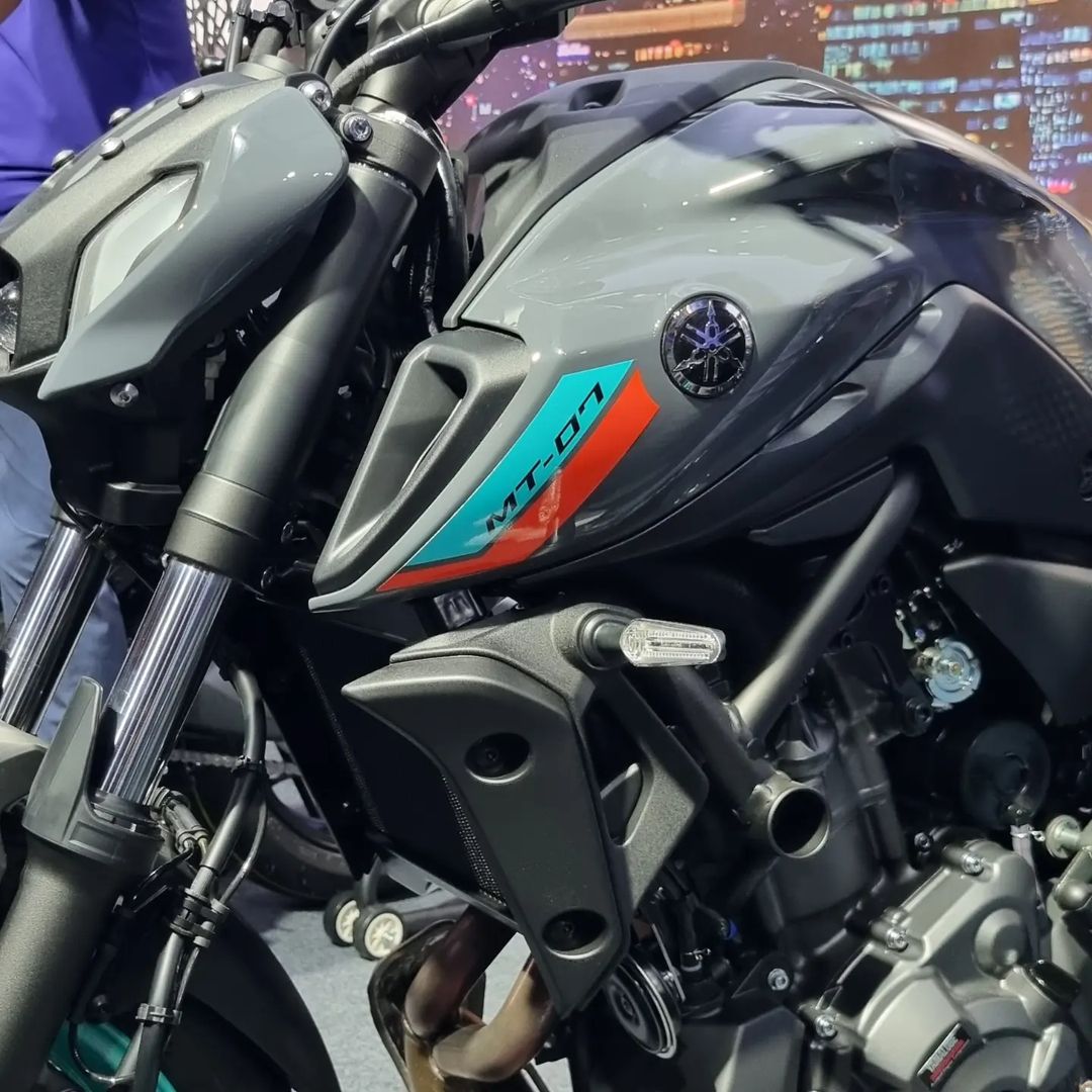 New Yamaha R3, MT-03, R7, MT-07, and White R15 V4 Showcased in India - wide