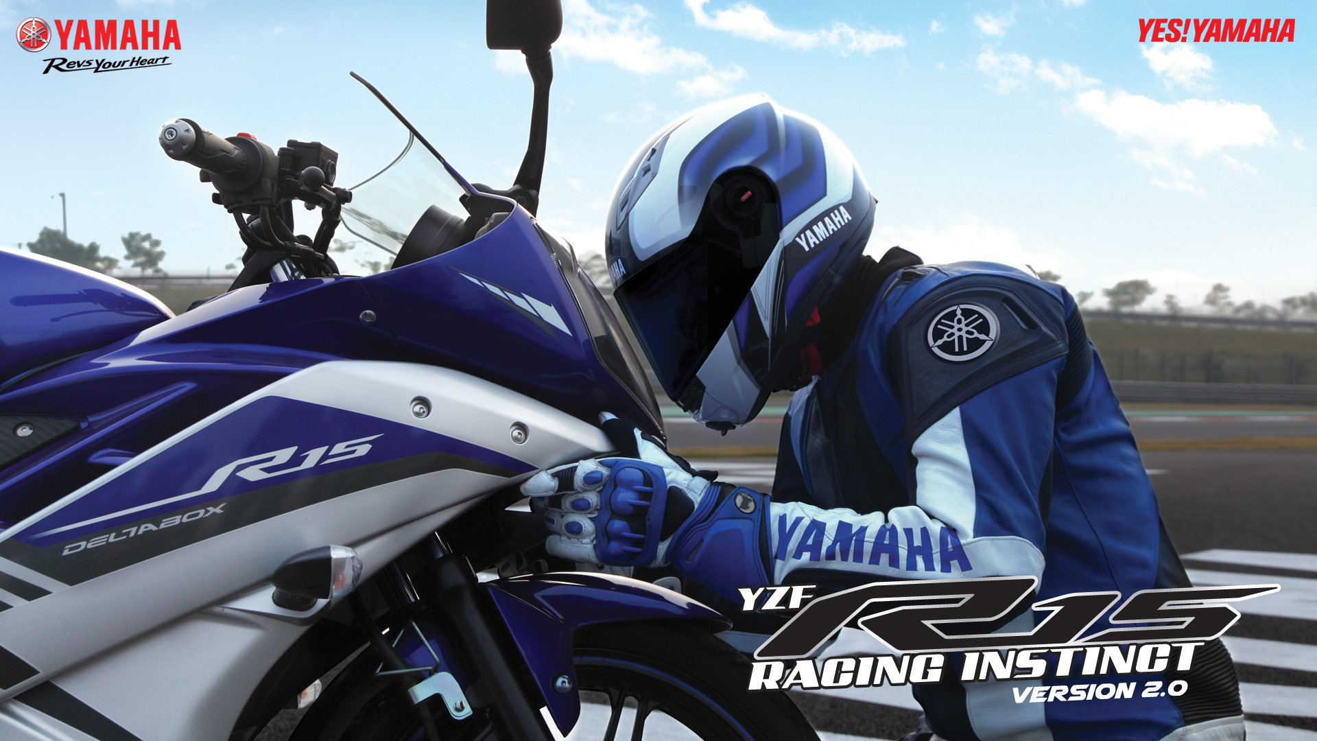 Yamaha R15 Gets Auto-Headlamp-On Feature - back