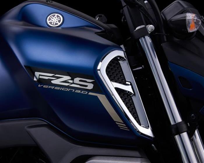 New Yamaha FZS V3 - Showing New Yamaha FZS V3 - Showing