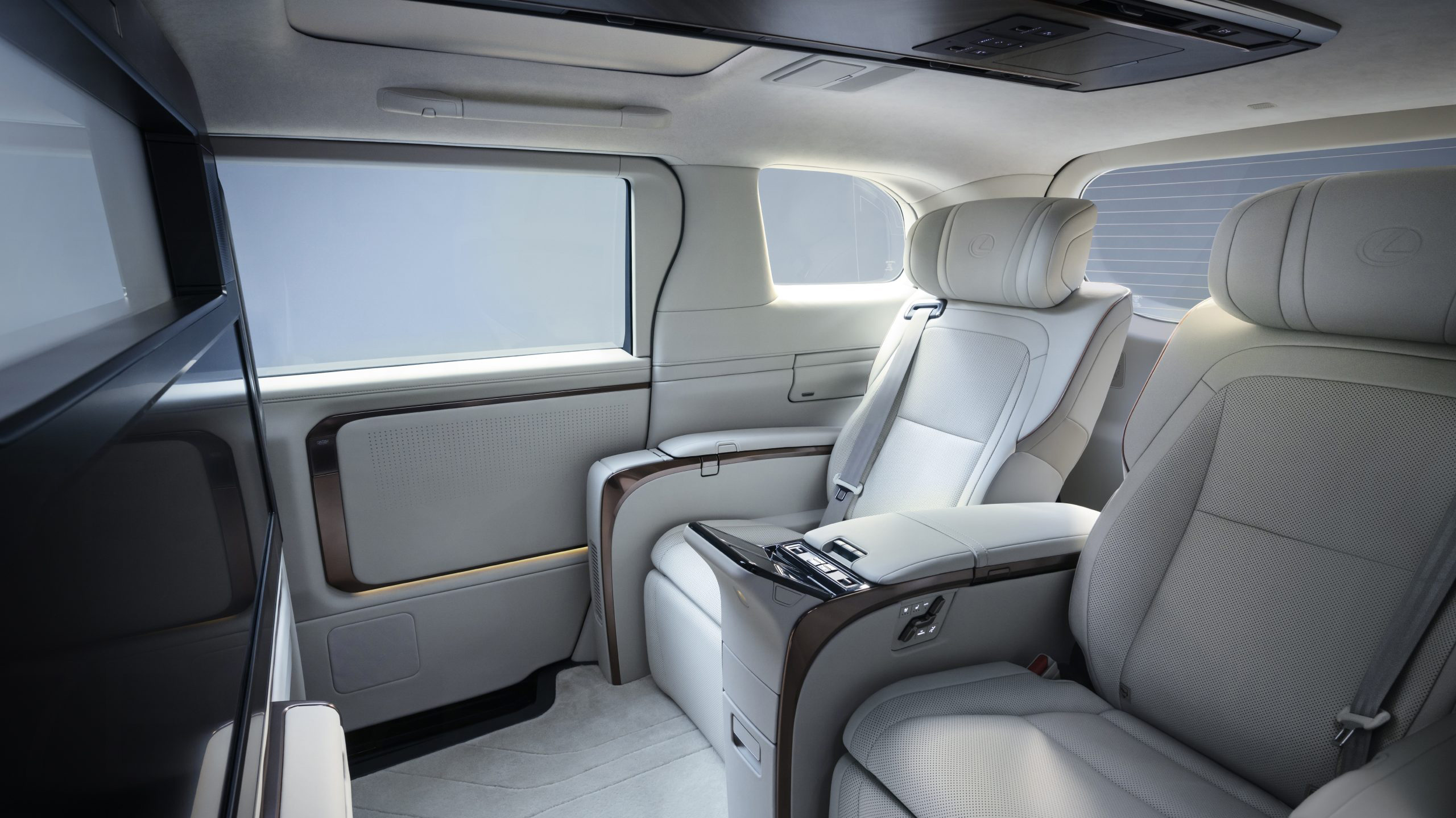 New Lexus LM Ultra-Luxurious MPV Makes Official Debut - Looks Fantabulous! - snap