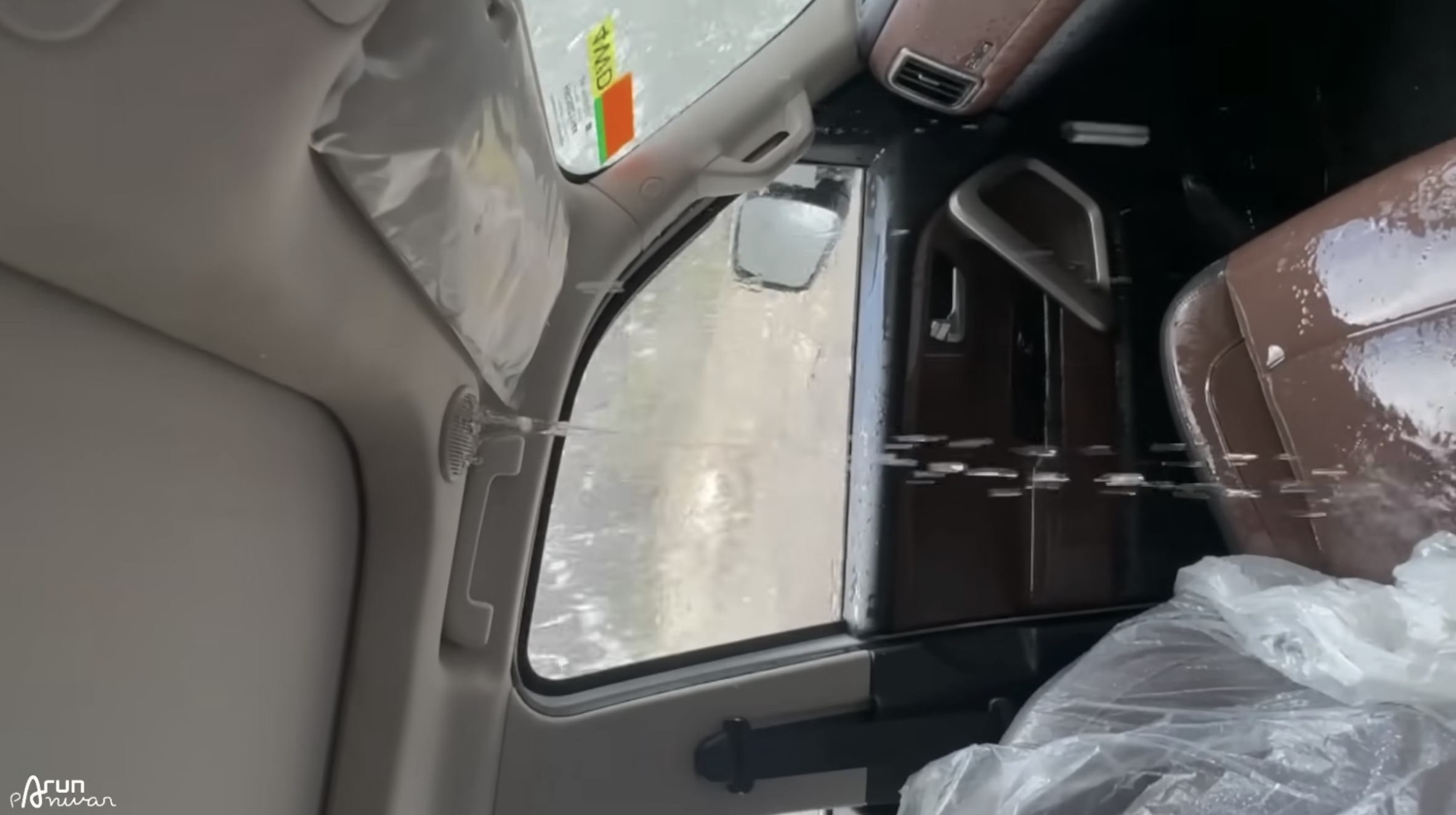 Mahindra Scorpio-N Sunroof Leakage Problem Surfaces Online - Report - photo