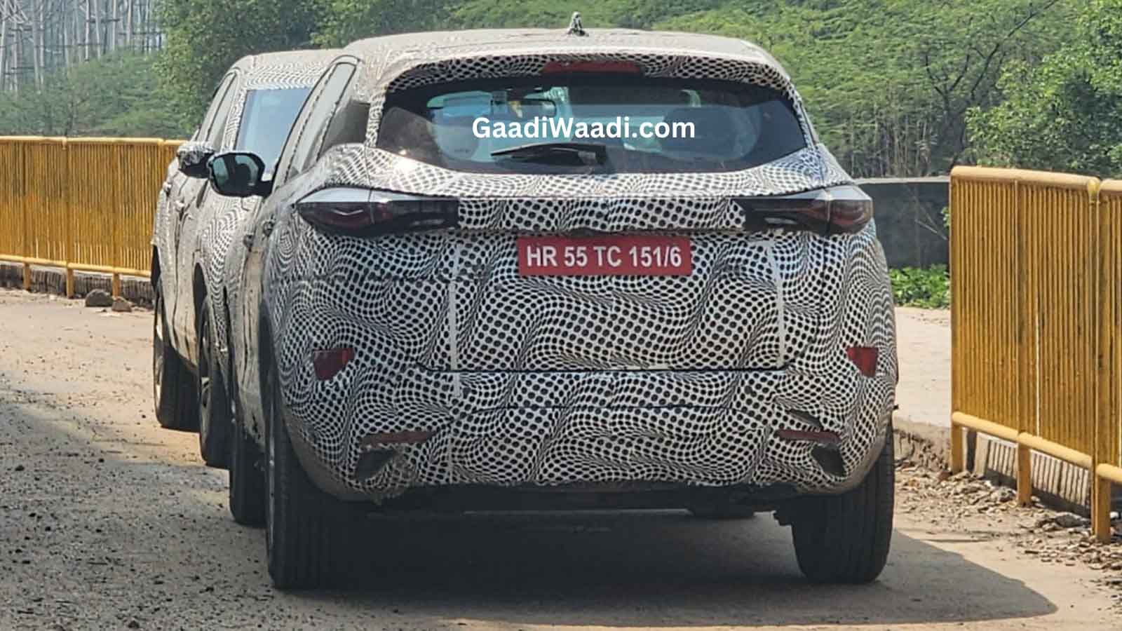 2023 Tata Harrier SUV Spotted Again - Interiors Fully Revealed! - photograph