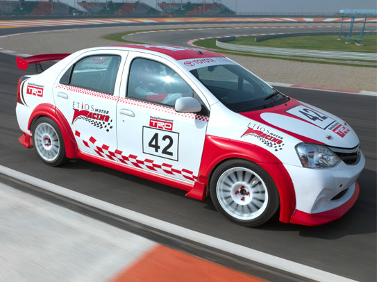 Toyota Etios (Charrua Racing) esta - Turismo Nacional BR