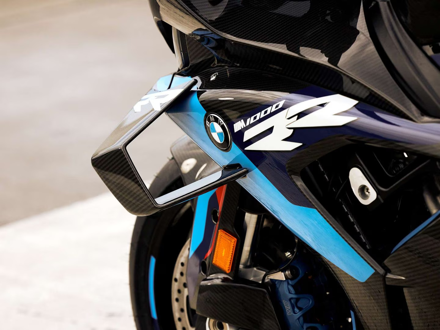BMW's Most Expensive Superbike Launched in India at Rs 49 lakh - view