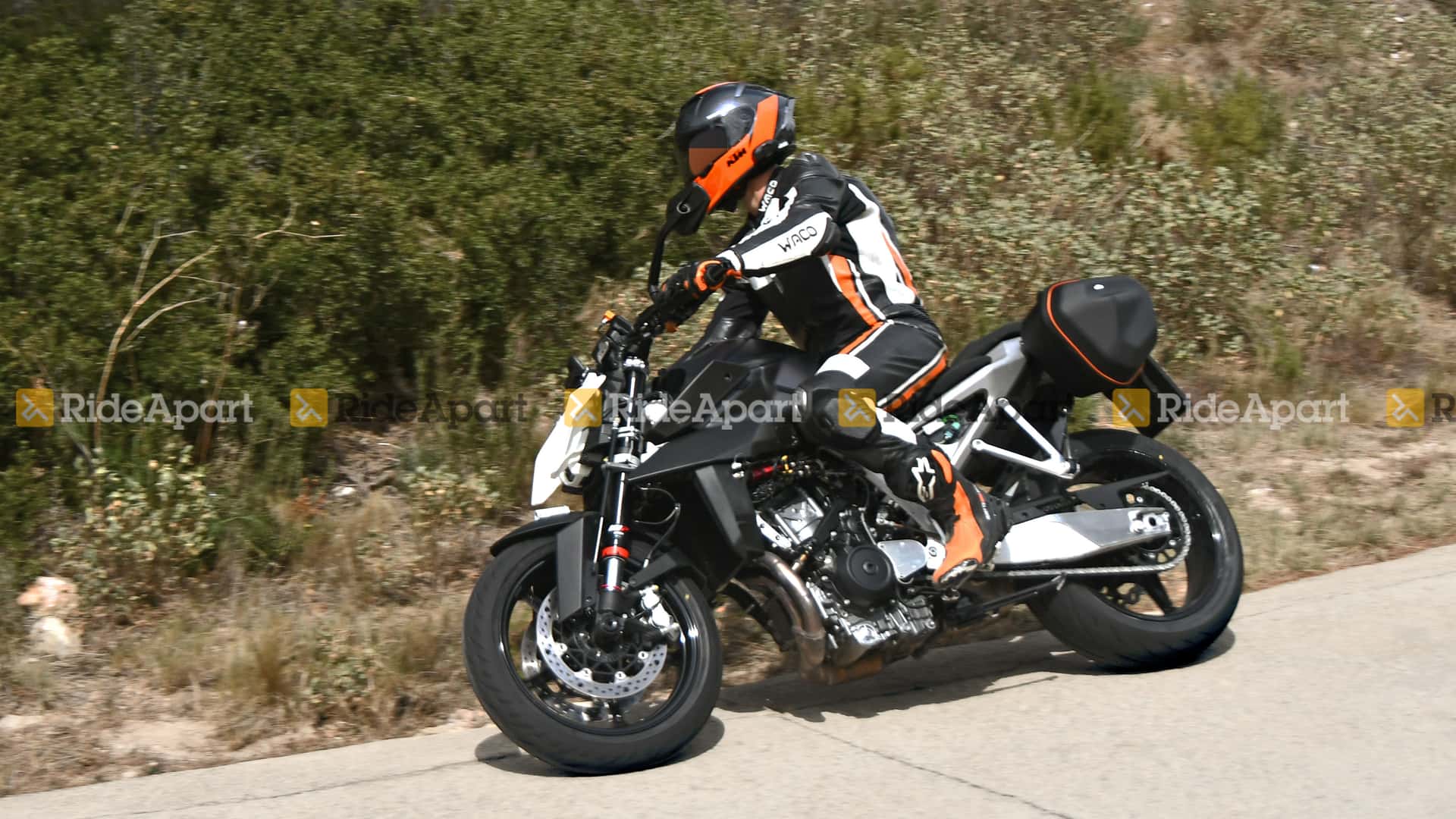 New KTM Duke 990 Spotted Testing - Coming To India? - pic
