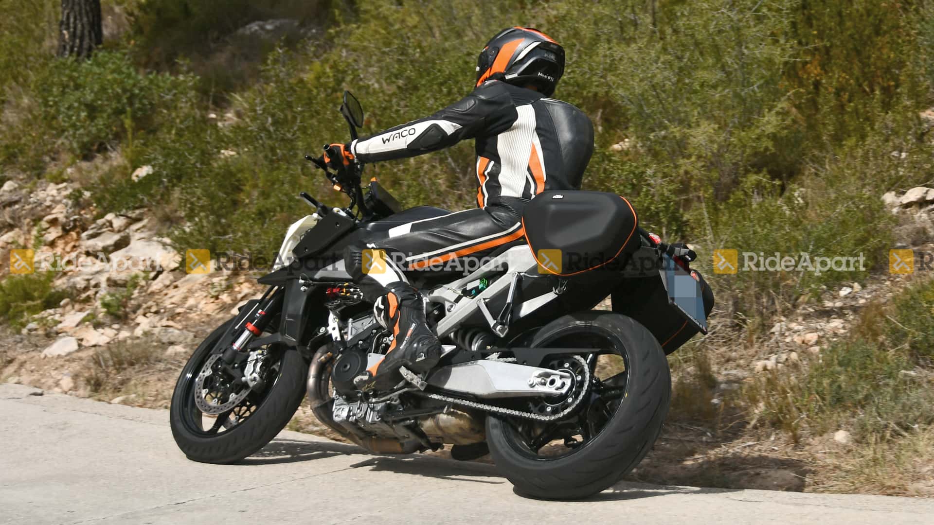 New KTM Duke 990 Spotted Testing - Coming To India? - landscape