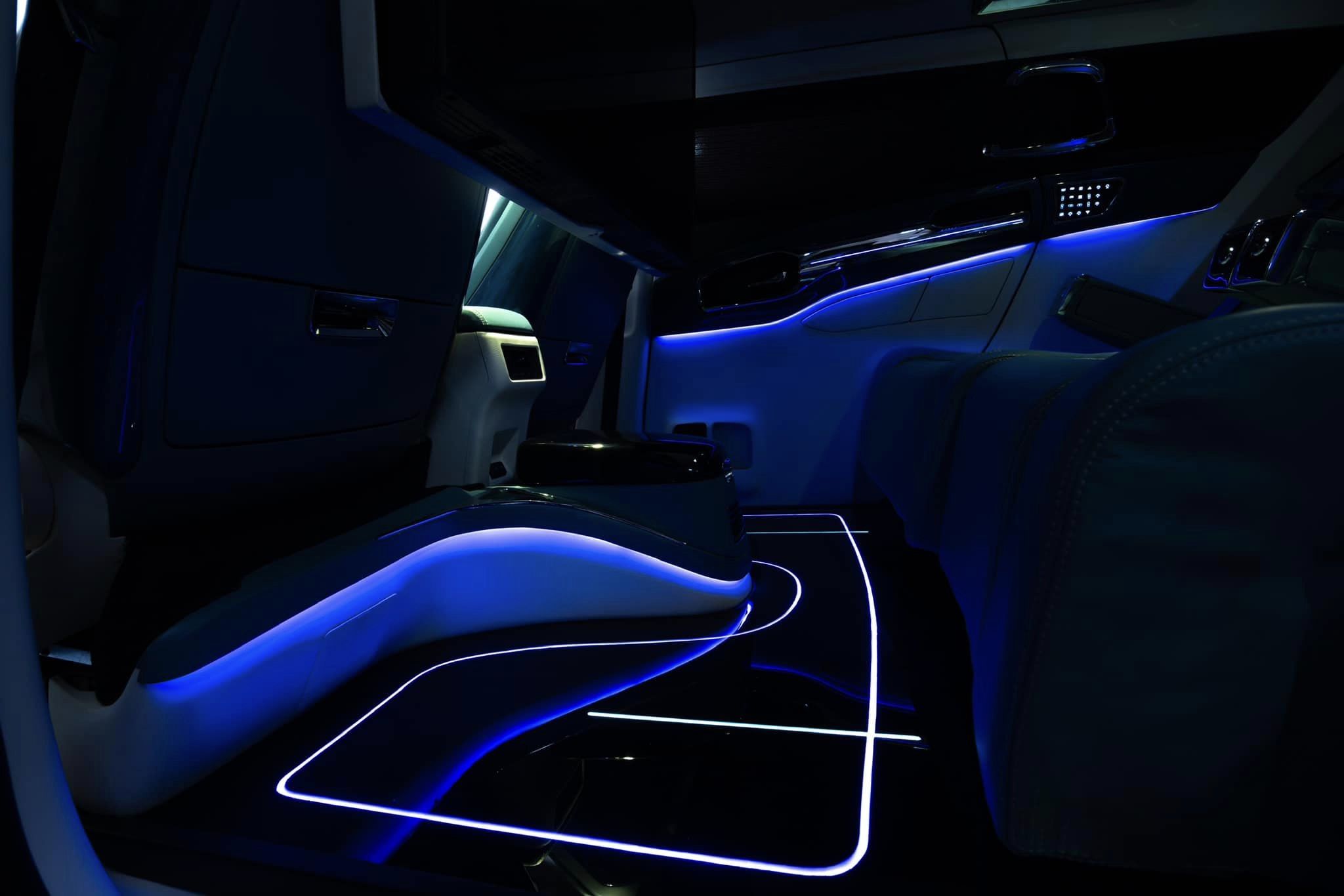 DC2 Transforms Toyota Innova Hycross into a Luxury Lounge for Rs 15 Lakhs - landscape