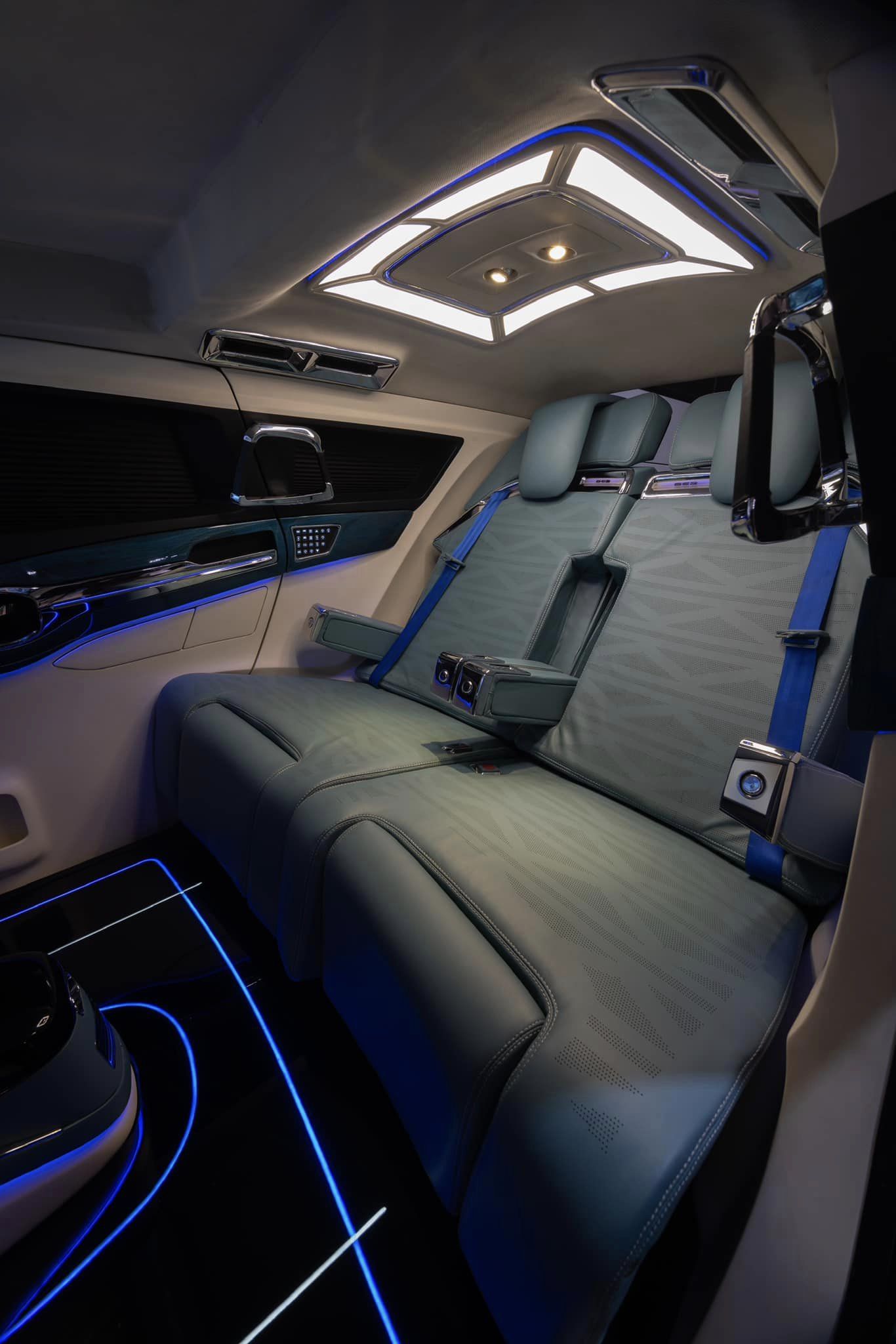 DC2 Transforms Toyota Innova Hycross into a Luxury Lounge for Rs 15 Lakhs - image