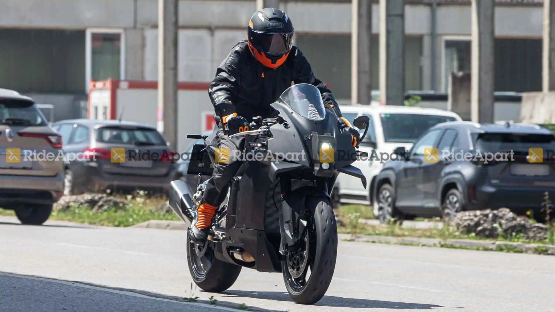 KTM RC990 4 - KTM RC 990 Sports Bike Spotted - The Faired Version of Duke 990 KTM RC990 4