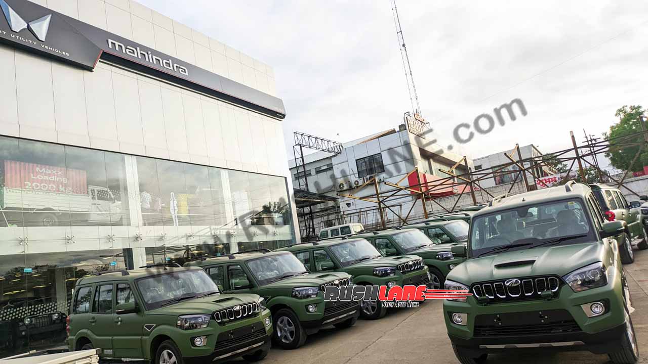 Mahindra Scorpio Classic Army Green Model Deliveries Commence - Live Photos - frame