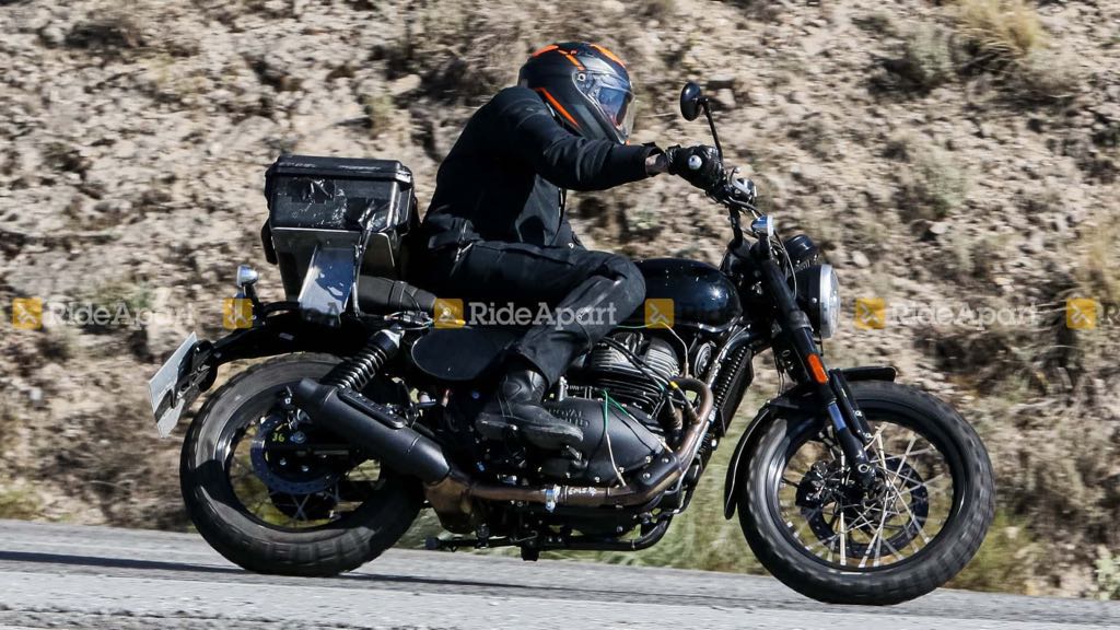 Royal Enfield Scrambler 650 Spotted Testing - Live Photos & Details - frame