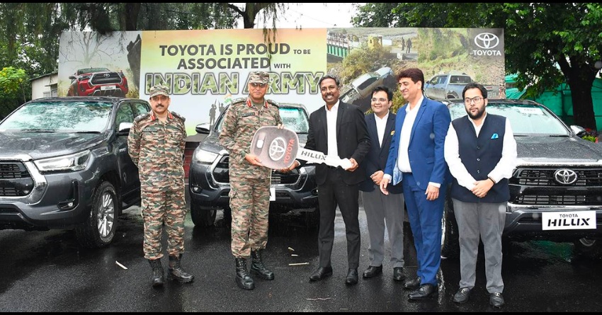 Toyota Delivers Hilux Pick-Up Trucks To The Indian Army - Report