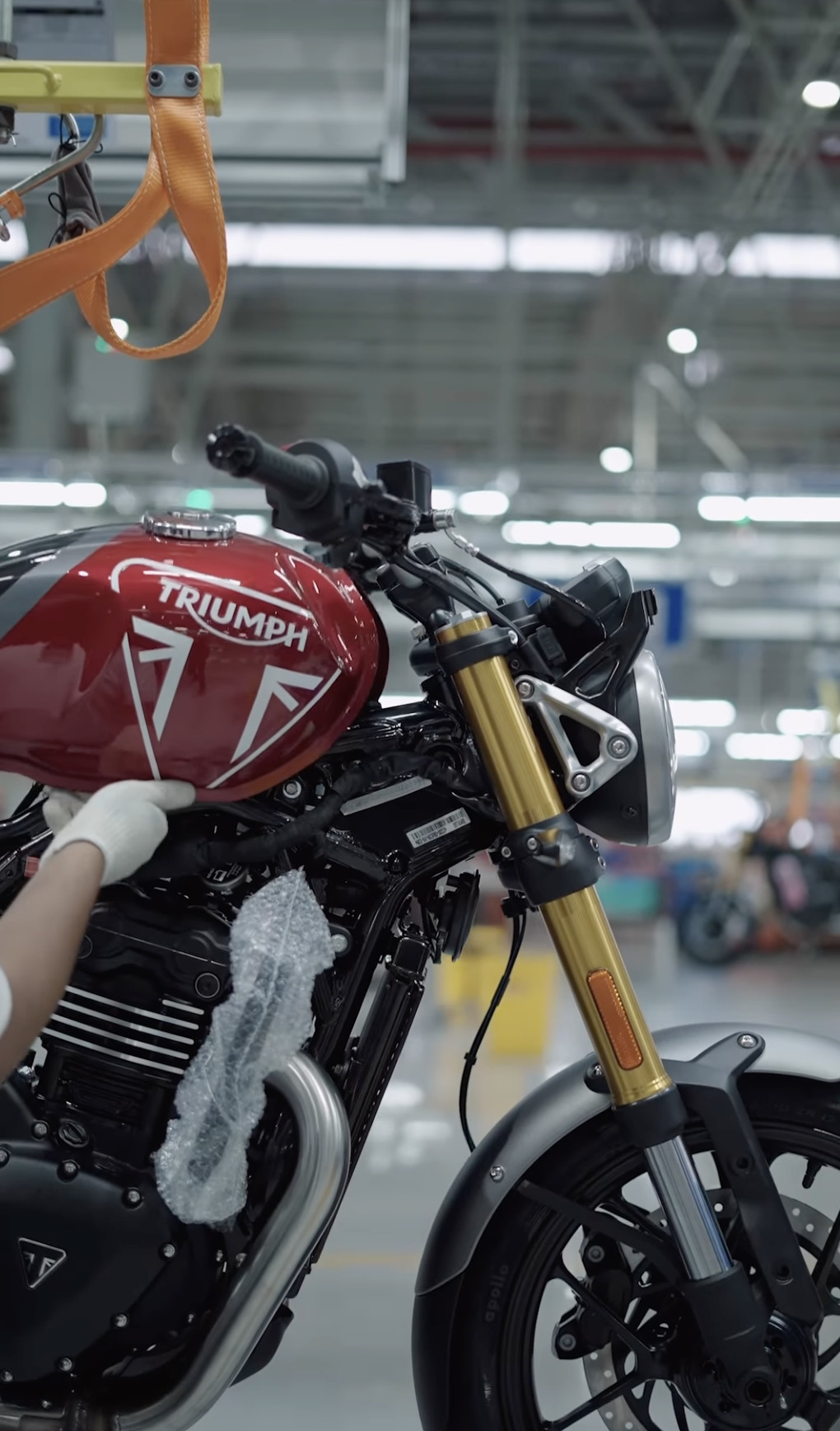 Bajaj Starts Manufacturing Triumph Speed 400 in India - Live Photos - bottom