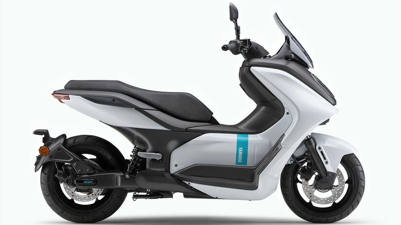 Yamaha E01 Electric Scooter Makes Official Debut - Photos & Details - background