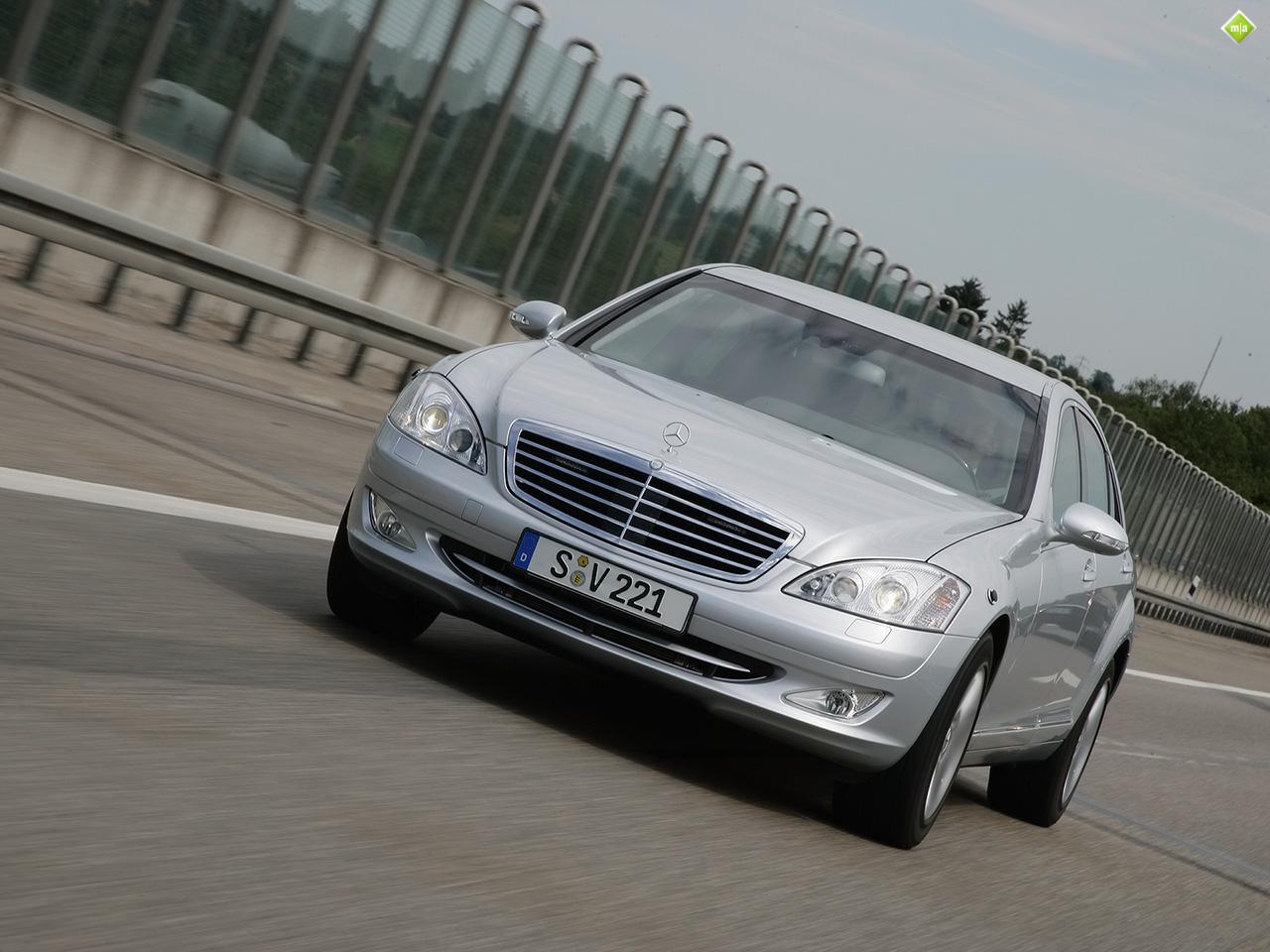 S600 - Showing Mercedes_S600_11.jpg
