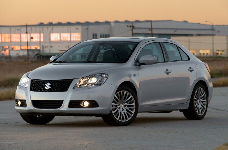 Suzuki Kizashi - Showing Maruti_Suzuki_Kizashi_310709_0.jpg