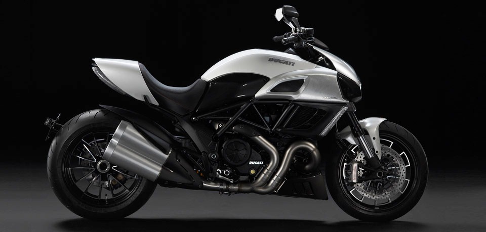 Diavel Side View 'White'