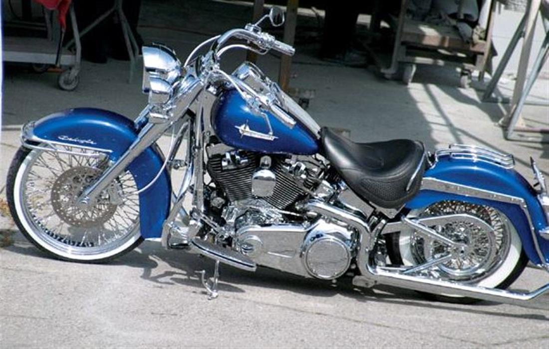 Softail Deluxe Chicano