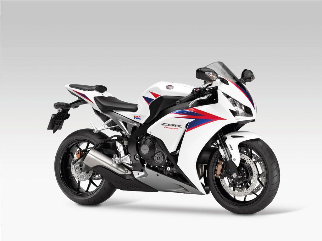 2012 Honda CBR1000RR Fireblade Front 3-Quarter