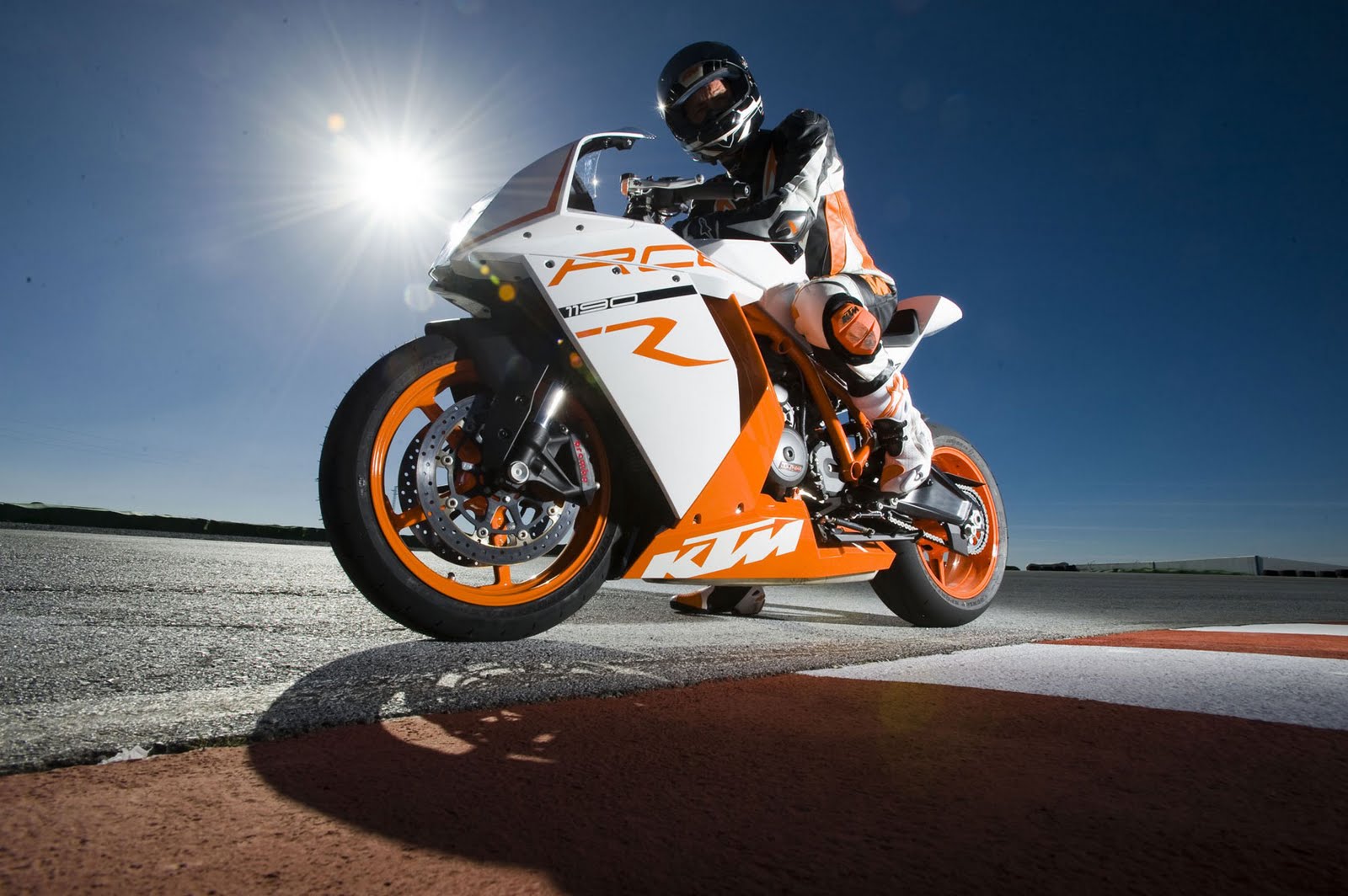 KTM 1190 RC8 R Images, Wallpapers and Photos