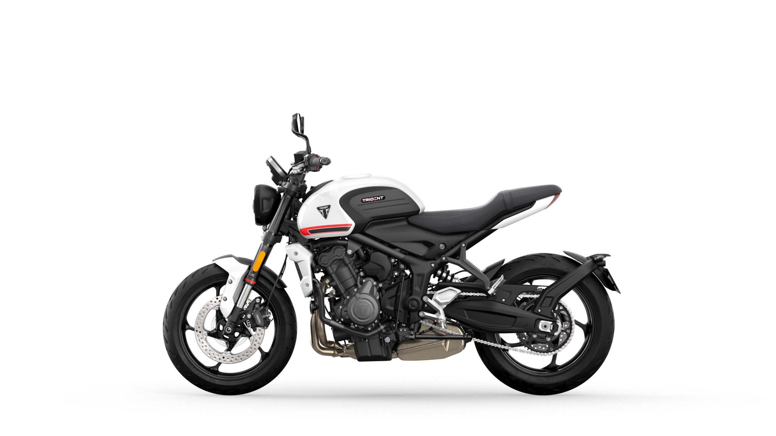 Triumph Trident 660 Showing 2021TriumphTrident6606.jpg
