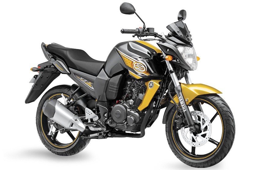 Yamaha FZS Front 3-Quarter 'Yellow'