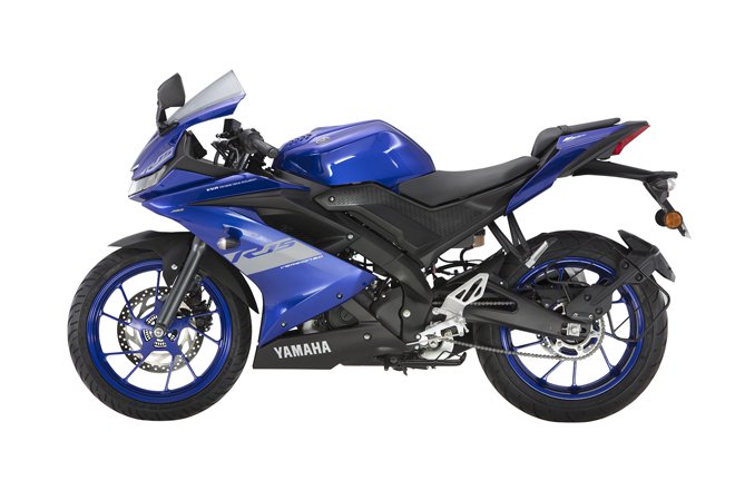 New Yamaha R15 V3 - Showing New-Yamaha-R15-V3-17.jpg