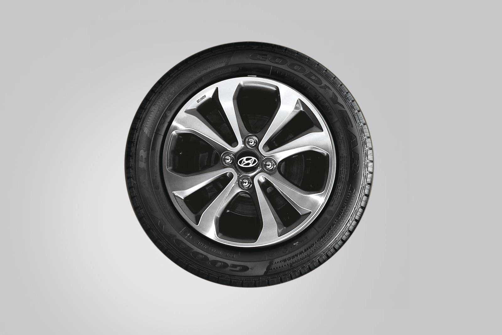 xcent car tubeless tyre price