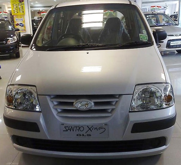 Hyundai Santro Xing 'Front View'