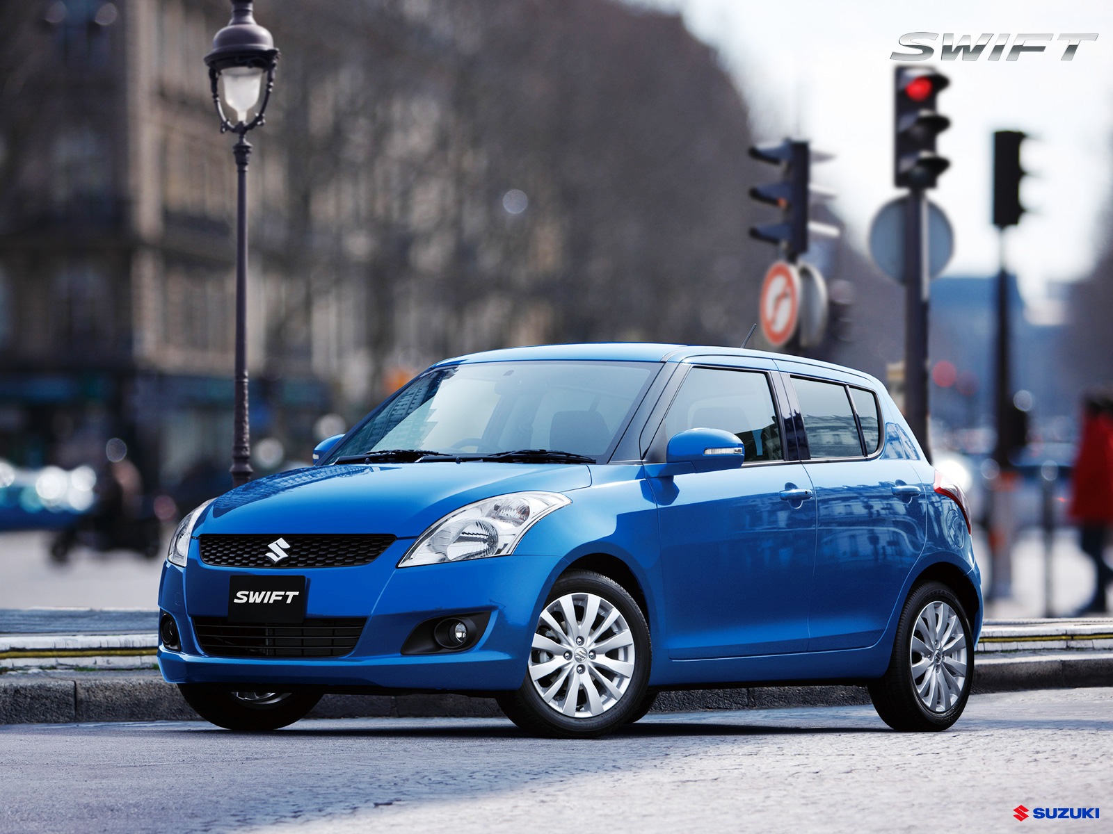 2011 Maruti Swift 3-Quarter Front 'Blue'