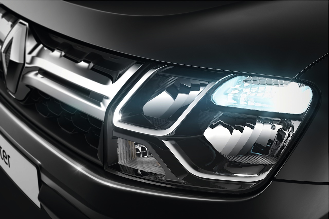 2014 Renault Duster Headlight