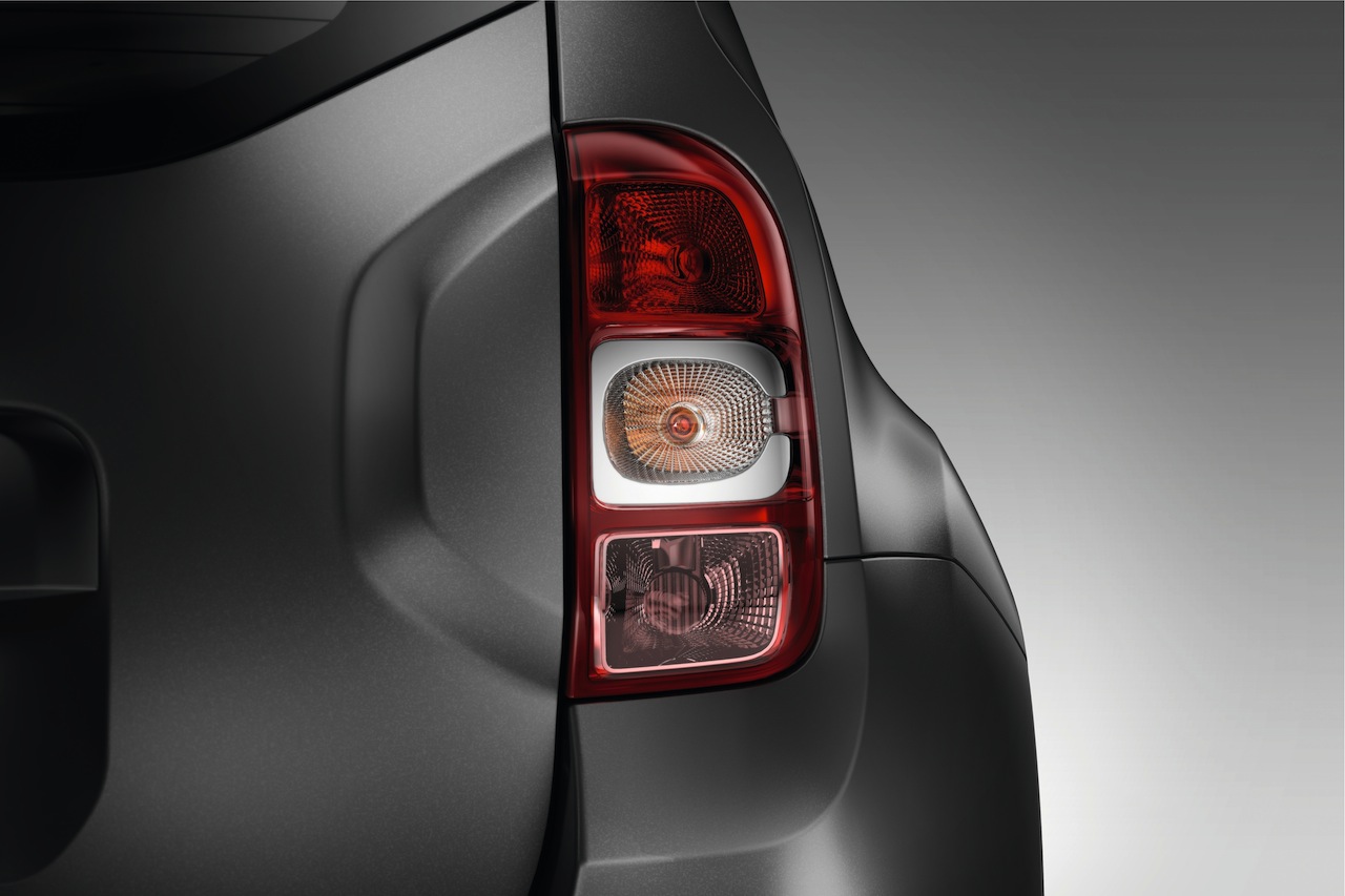 2014 Renault Duster Tail Light