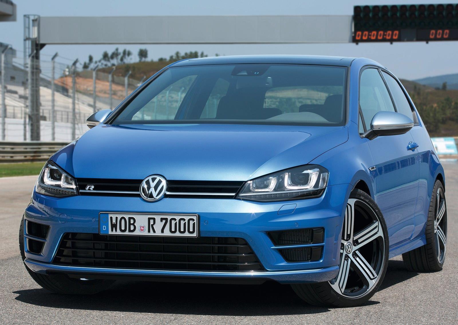2014 Volkswagen Golf R - Showing 2014_Volkswagen_Golf_R_020913_0.jpg