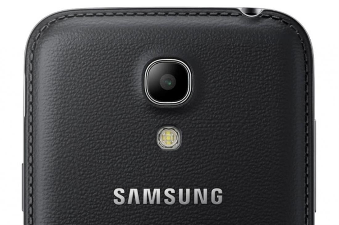 S 0 s 4 s 6. Samsung Galaxy s5 Mini Black Edition. Самсунг ЖТ 9500 С кожаной задней крышкой. S4 самсунг кожа. Samsung Galaxy s5 под кожу.