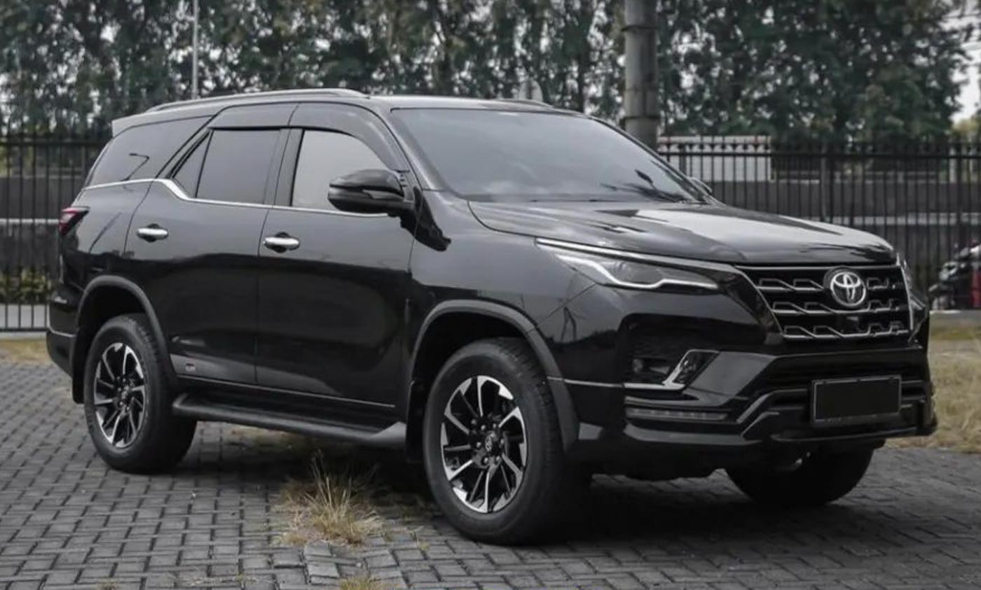 Meet Toyota Fortuner Altera SUV With Mercedes-Like Interior - Maxabout News