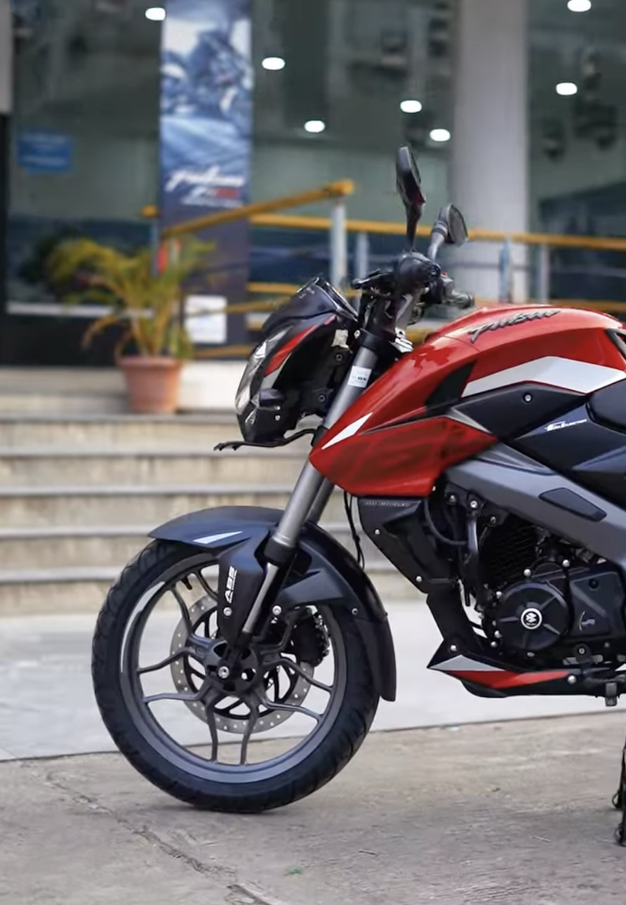 2024 Bajaj Pulsar NS Series Gets New Burnt Red Colour - Maxabout News